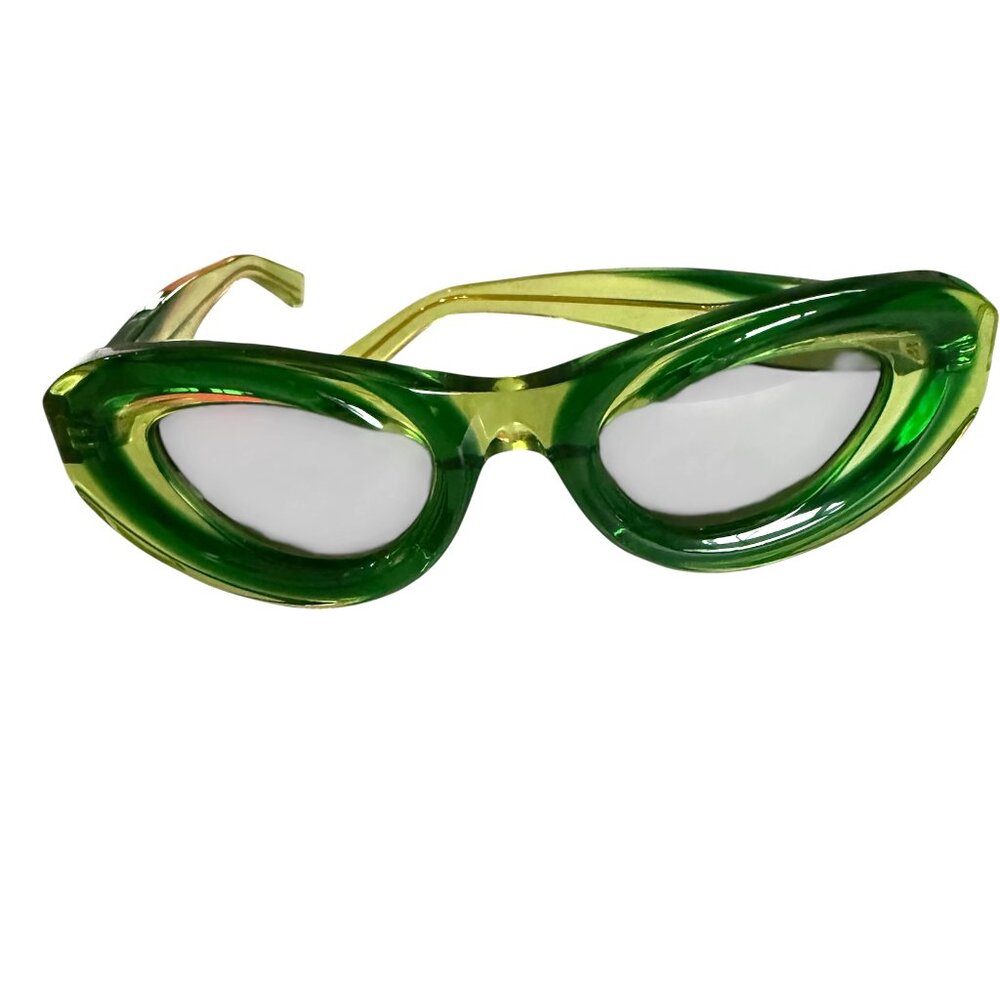 BOTTEGA VENETA Women's Green‎ Cat Eye Sunglasses 703244
